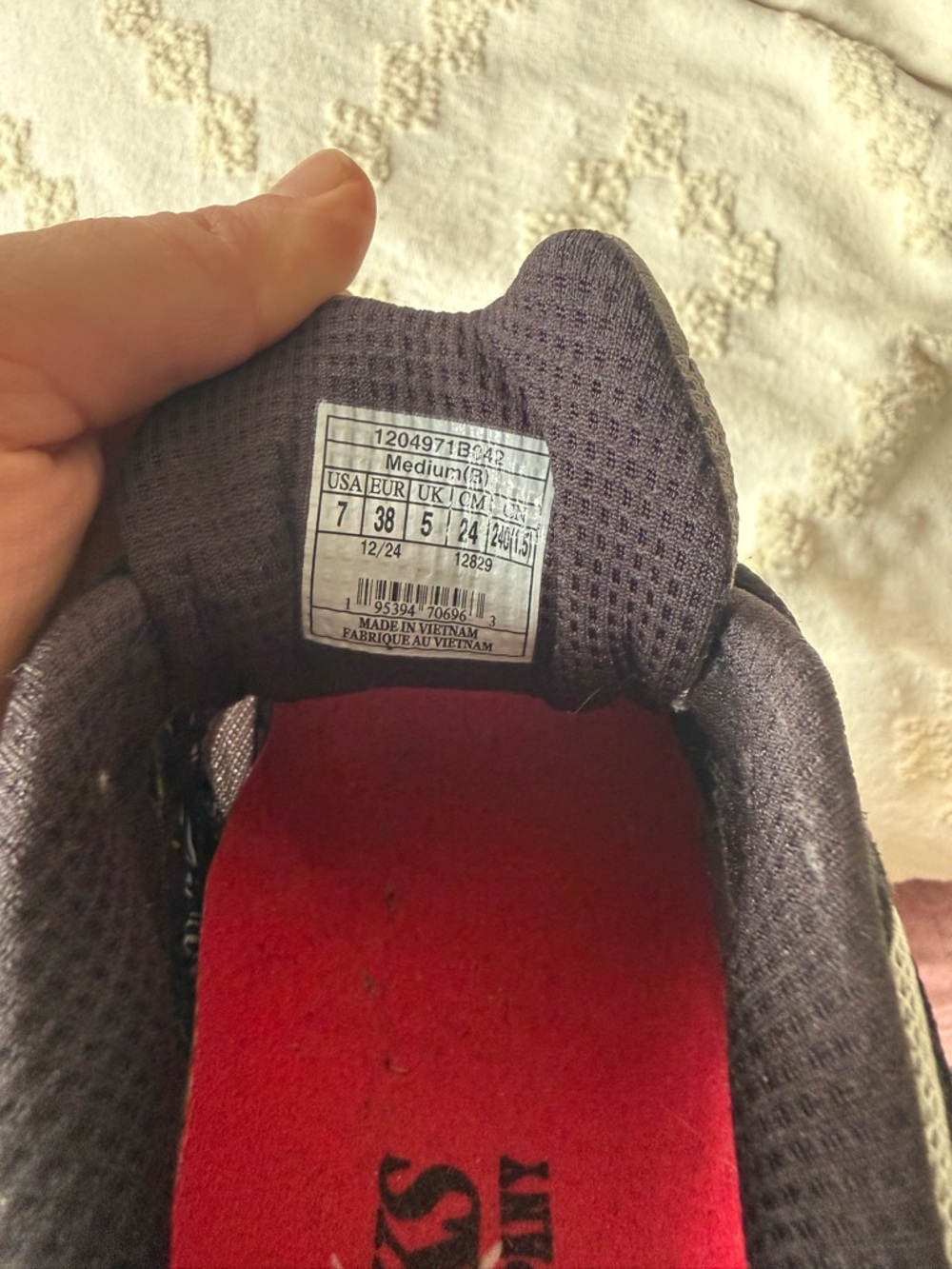 Jeff Staple x Brooks Adrenaline GTS 4 - Picture 7 of 7